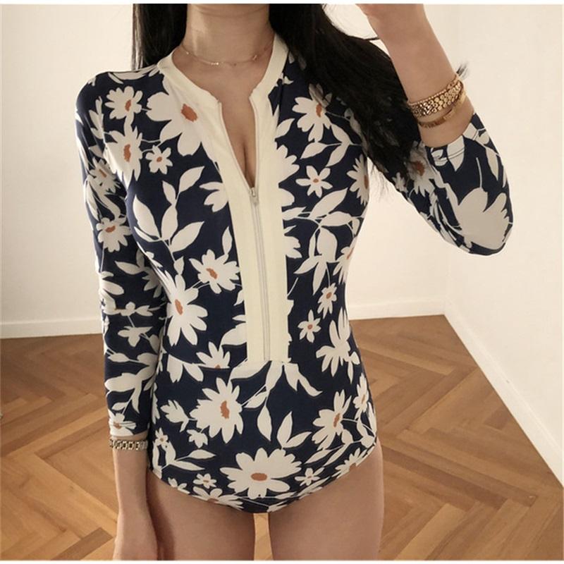 

Womens Long Sleeve Swimsuit Triangle One Piece Casual Surfing Sunscreen Quick Dry Modest Swimwear For Students Hot Springs Swimming XL синій
