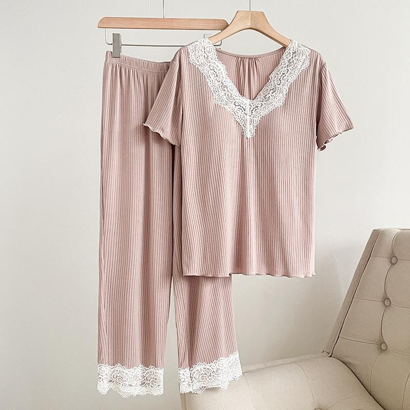 2025 Spring/Summer Women s Lace-Trimmed Purple Pullover Pajamas: Versatile Homewear with a High-End Feel One Size