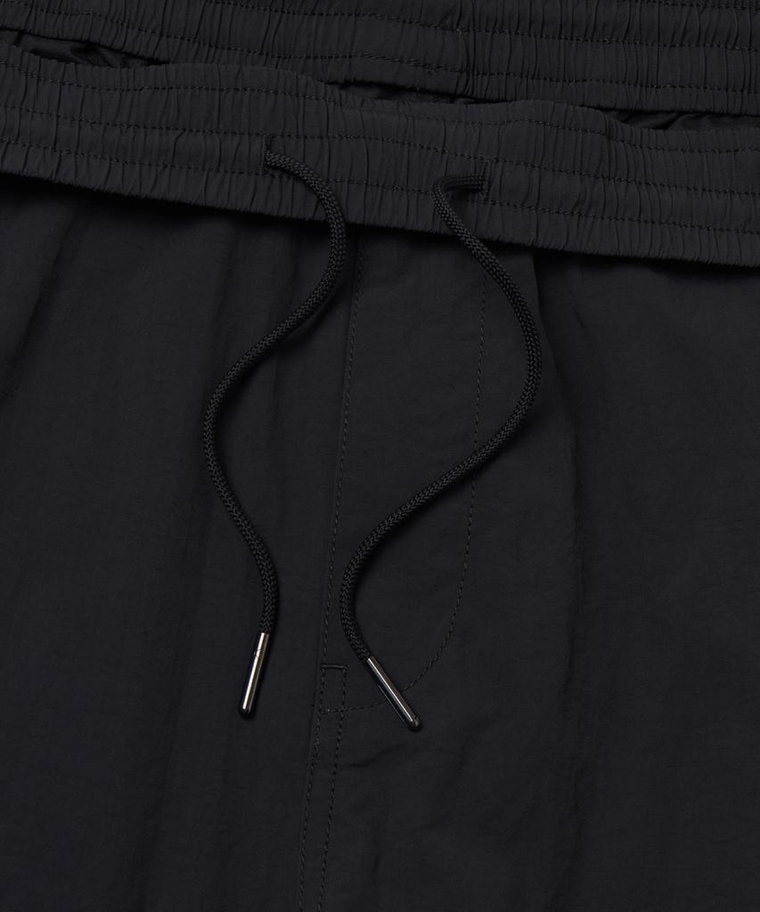 Musinsa Standard Nylon One-Tuck Parachute Cargo Pants [Black]