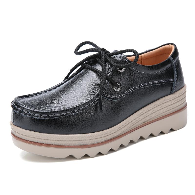 Nye fritidssko for kvinner Slip On Loafers Mote Komfortabel pustende kvinnelig plattform Høydeøkende fottøy