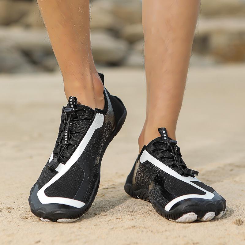 

Unisex Non-Slip Beach & Creek Shoes - Soft Sole, Breathable, Casual Fitness Footwear for Men & Women 46