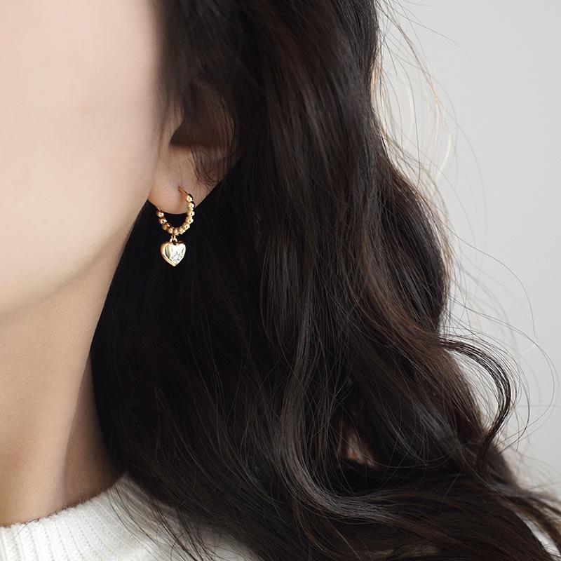 Hoop Gold Heart Earrings For Women Contemporary Geometric Circle Design