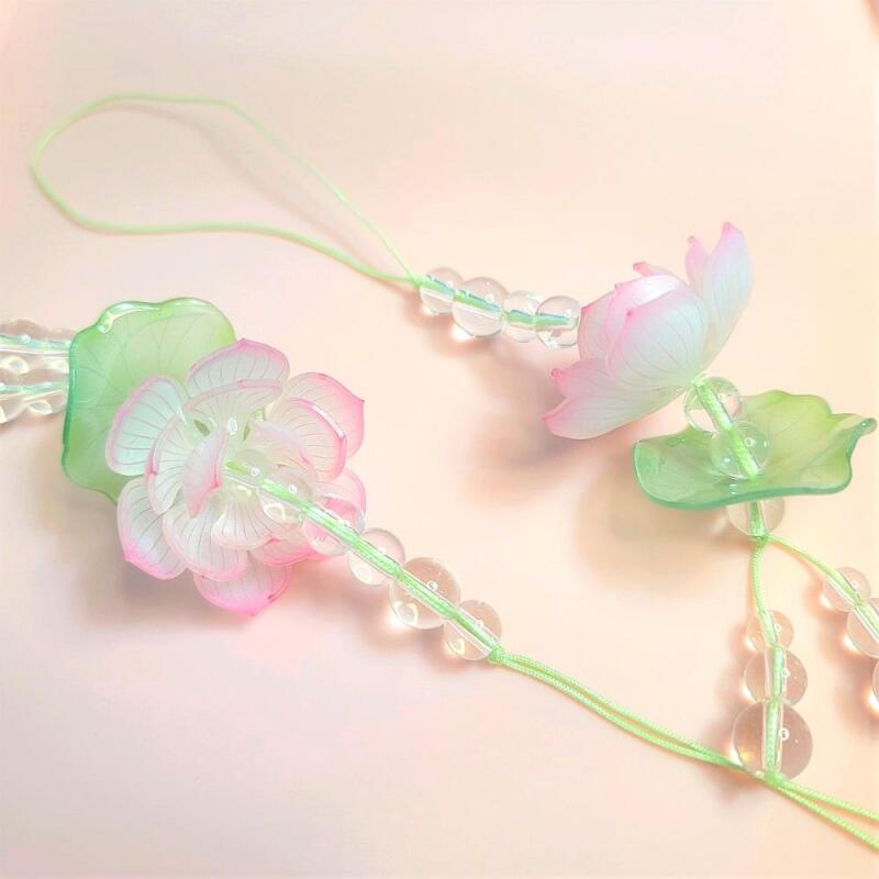 

Lotus Bead Keychain Buddhist Accessory Rearview Mirror Car BB0325 Lotus keychain