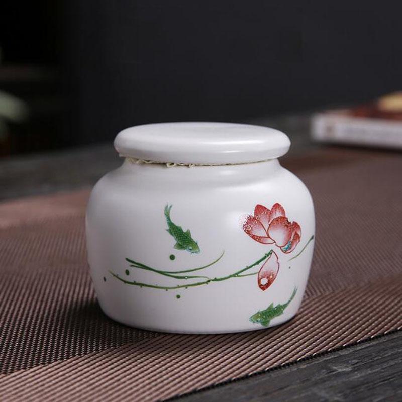 Porcelain White Color Chinese Style Lotus Pattern Sealed Storage Tea Jar Travel Easy to Carry Power Spice Tea Box Teaware