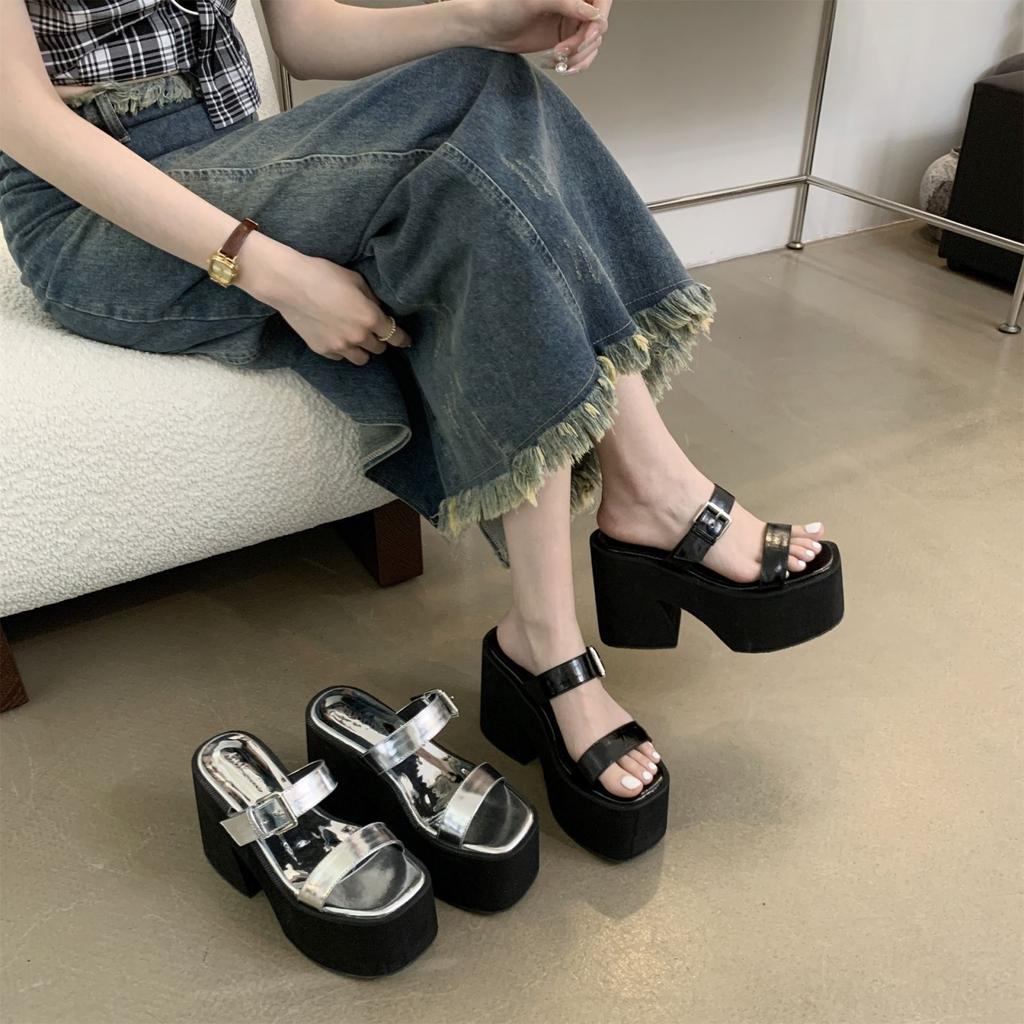 11CM superhohe Absätze sind nicht ermüdend, um die Körpergröße zu erhöhen, Sandalen wasserdichtes Plateau Muffin dicksölig Gürtelschnalle Mode Hausschuhe Frauen