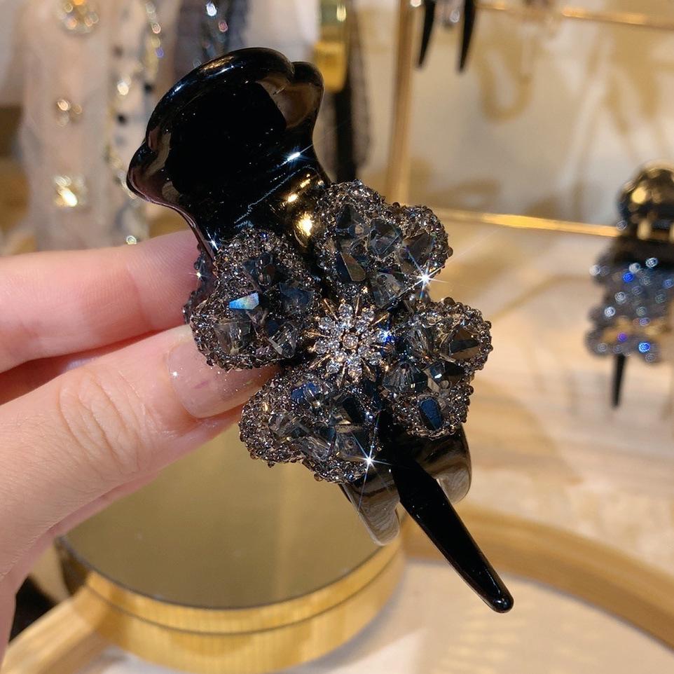 

Rhinestone Flower Double-Sided Hair Clip - Sparkly Large Claw for Bun, Updo, or Ponytail – Women s Summer Hairpin Headwear чёрный
