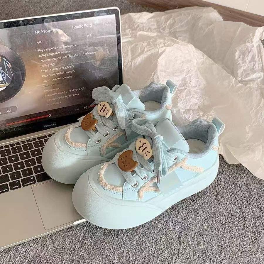 Niche Women's Trendy Thick-Soled Sneakers for Spring/Summer 2025