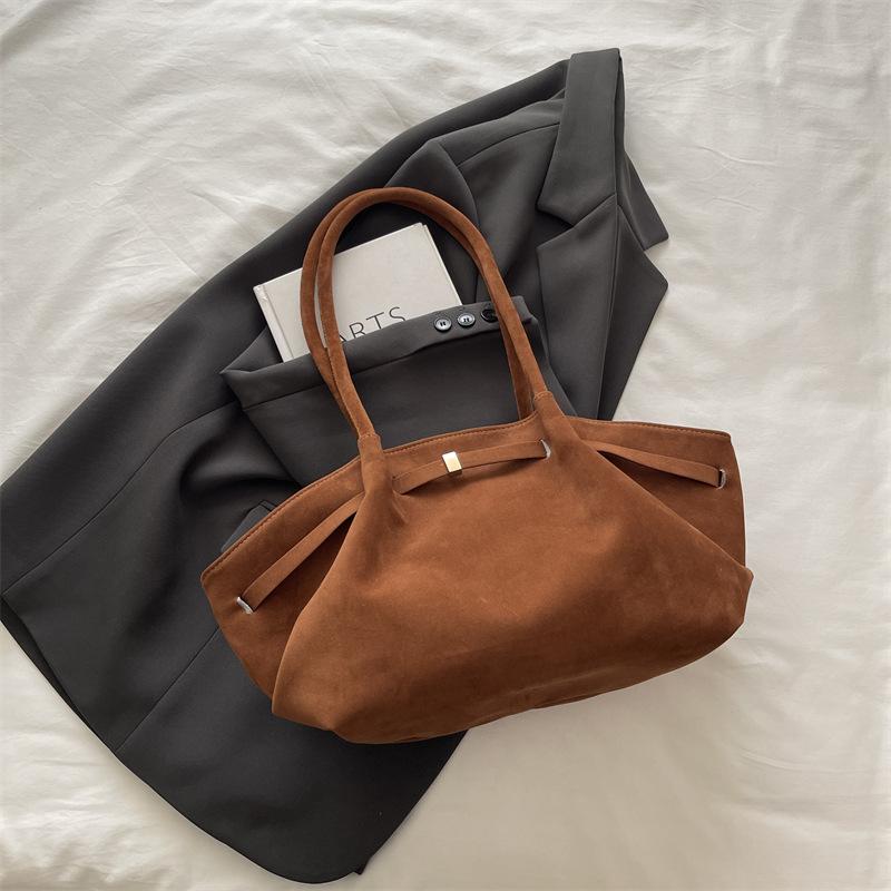 Large Capacity Matte Retro Handbag Women's Winter New Commuter Tote Bag Fashionable Versatile Shoulder Bag