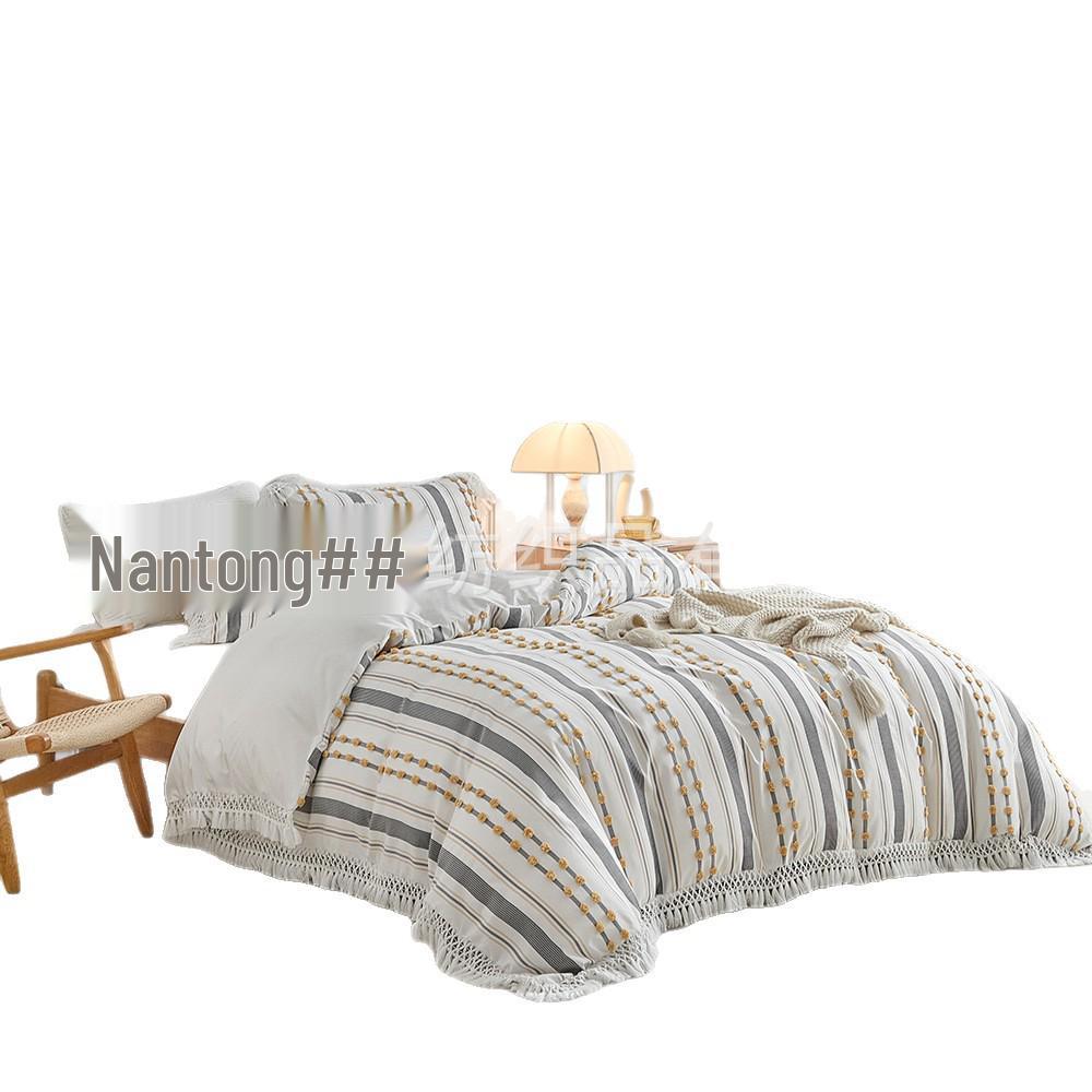 

Bedding Set with Duvet Cover, Pillowcase, and Craft Pom-Pom Tassels EU Single: 135x200 cm