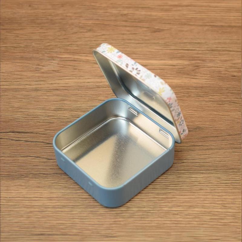 2Pcs Assorted Decorative Square Metal Storage Tins Sealed Hinged Lids Food Grade Containers for Party Candy Treat Gift Packaging