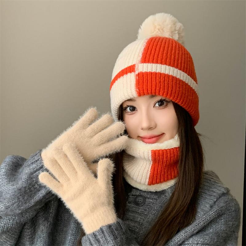 Autumn and winter hats Women's plush wool hats Winter cycling warm windproof and cold knitted hats Scarf gloves