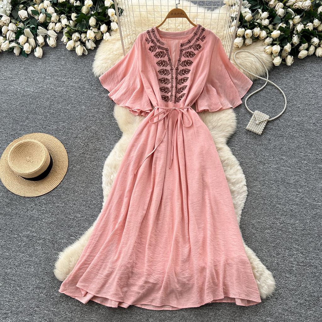 French gentle wind heavy industry embroidery V-neck dress women's summer short sleeves waist thin A word holiday style long dress