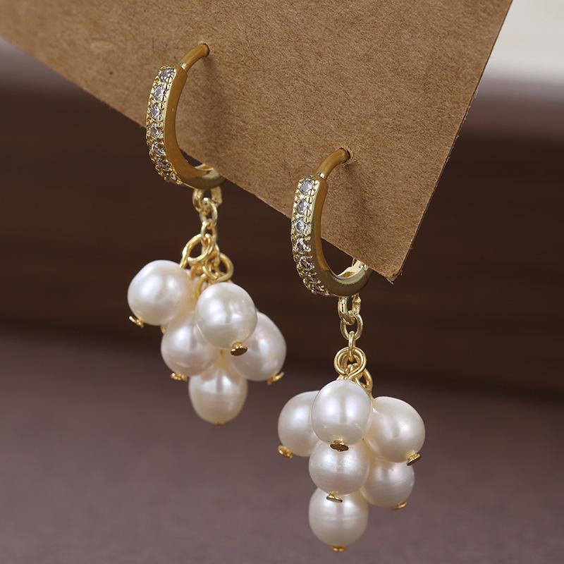 Freshwater White Pearl Flower Earrings - Handmade Original Design золотой