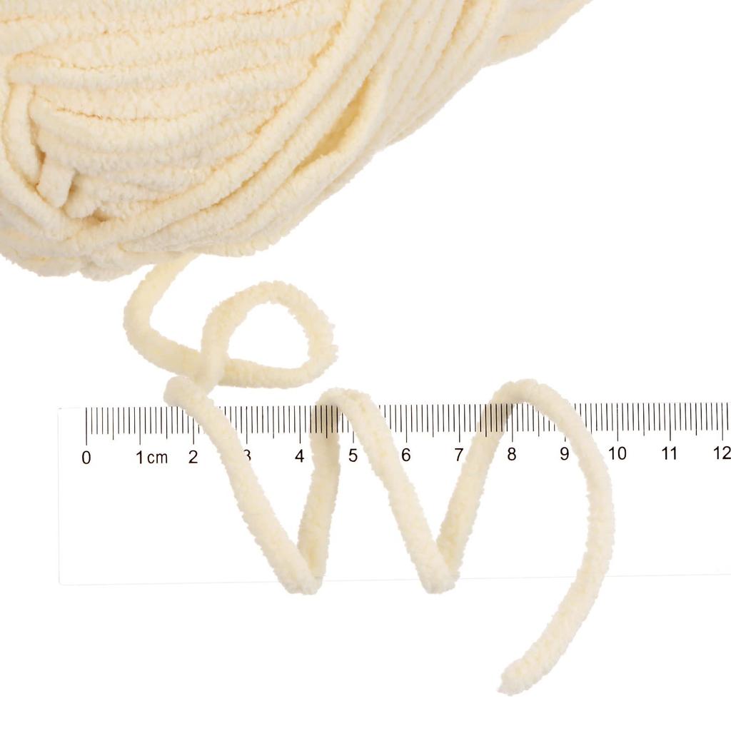 uxcell Velvet Yarn, Blanket Yarn, for Crocheting Bags, Scarves, Hats, 6-Piece Ultra-Soft Polyester Soft Knit, 100g, Cream