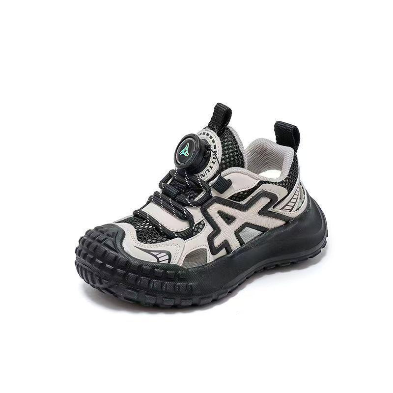 2026 New Summer Breathable Mesh Hiking Shoes for Boys