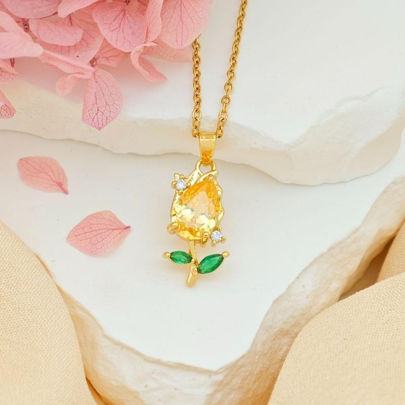 New Style Zirconia Tulip Necklace - Fashionable, Luxurious, Niche, Suitable for All Seasons and Versatile for Autumn and Winter.