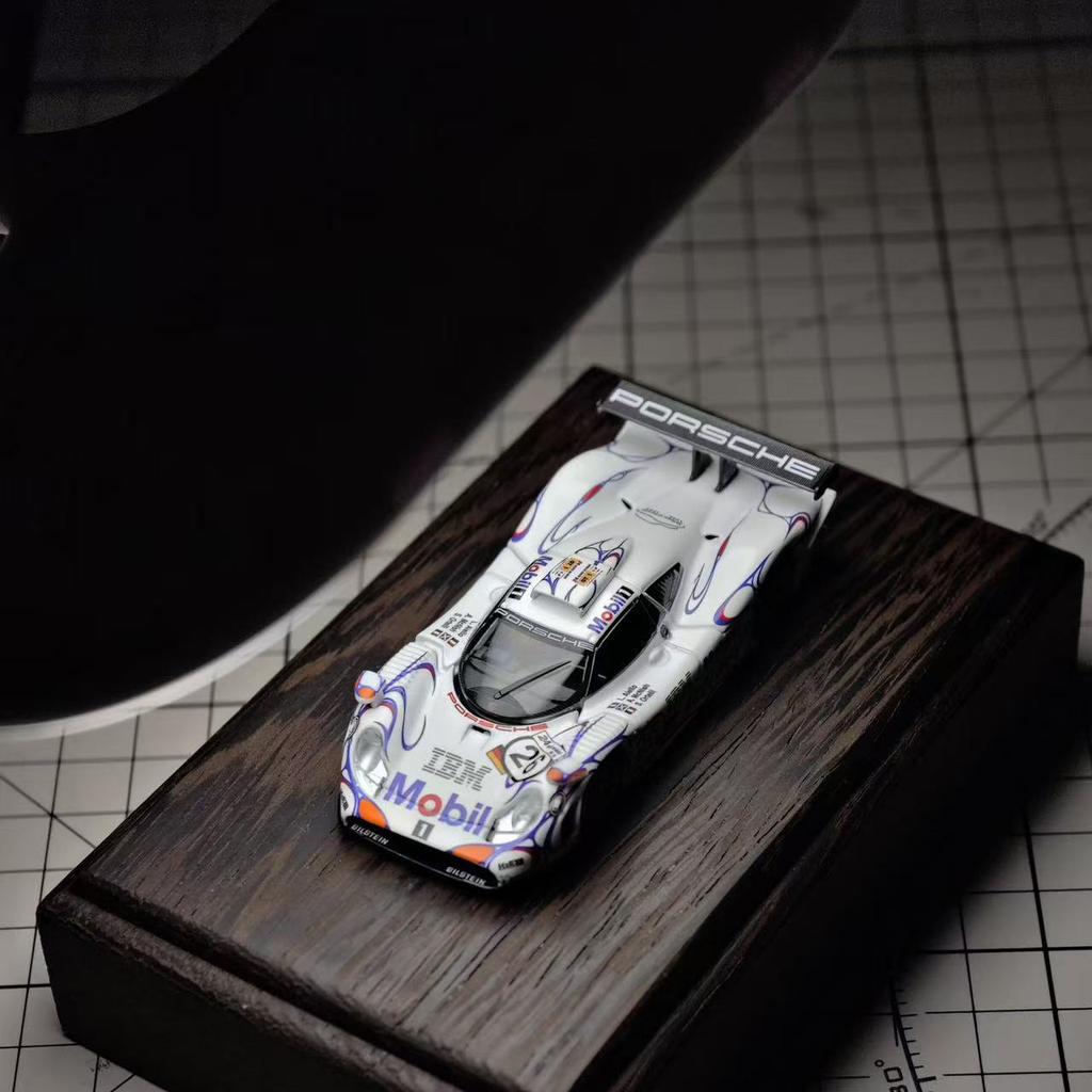 Trends Hobby 1:64 Porsche 911 GT1 LM 1998 Alloy Diecast Car Model Collectible