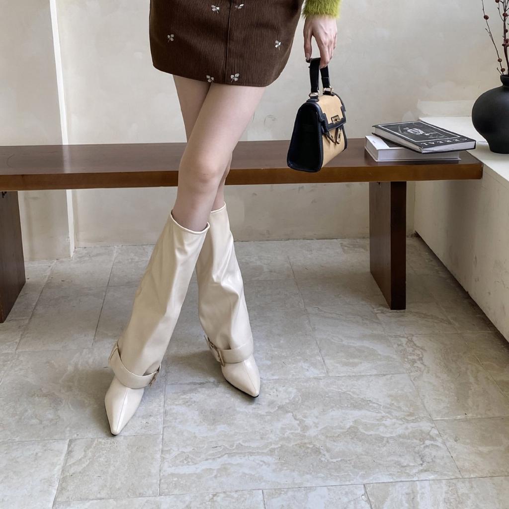 2025 Autumn and Winter New European and American Pointed Wedge Temperament French Fashion Sexy Beautiful Women Belt Buckle Trouser Leg Boots Boots Bo