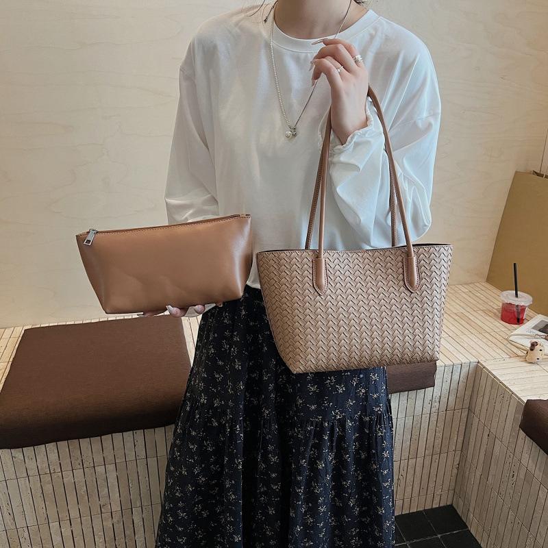 Woven Tote Bag for Women Large Woven Handbag Soft Leather Shoulder Bag Work Shopper Travel Tote Bag with Purse KTB