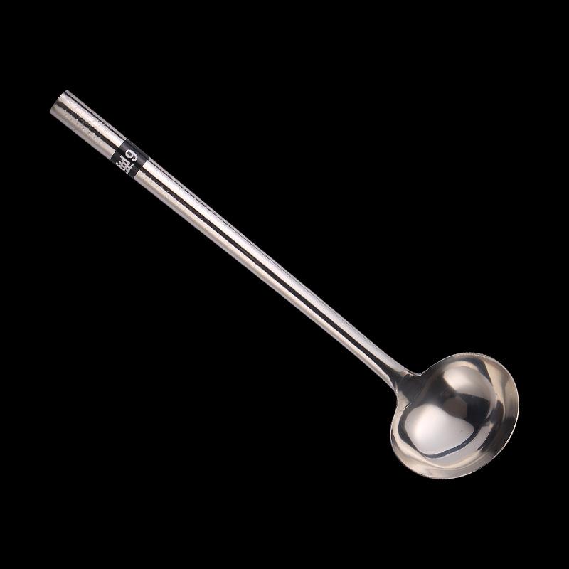 

Большой вок шеф-повара из нержавеющей стали с длинной ручкой, утолщенный дуршлаг, лопатка, ложка для риса, специальная сервировочная ложка для столовых Bright 6 Two Steel Handle Fried Spoon