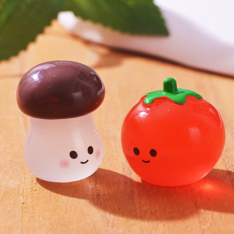 Figurines Miniatures Cute Noctilucent Simulated Food Fruit Vegetable Micro Landscape Ornaments For Home Decorations Room Decor