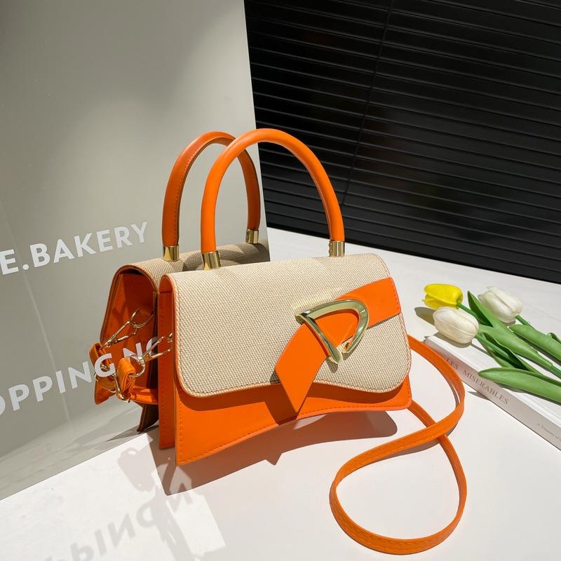 Fashion Light Luxury New Popular Retro Casual Solid Color Portable Shoulder Crossbody Small Square Bag