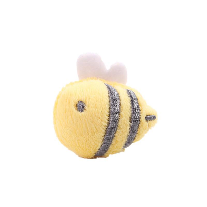Japanese Cartoon Cat & Fish Plush Brooch - Cute Bee Doll Accessory for Children's Clothing