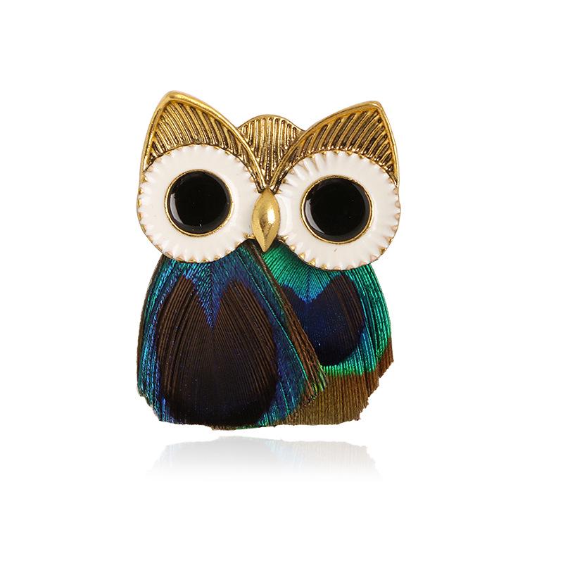 Charming Owl Rhinestone Brooch: Versatile Animal Corsage for Clothing and Bags