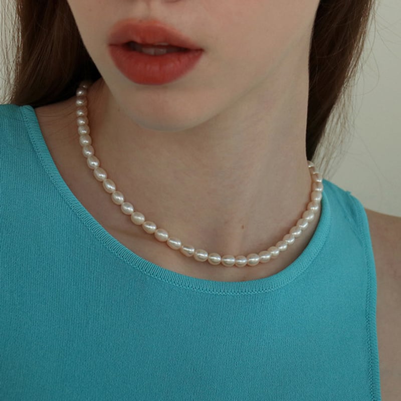 Less is more 14K GOLD-FILLED RICE PEARL NECKLACE