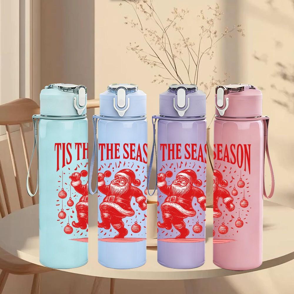 1PC Tis The Season Santa Print 750ml Color Plastic Sports Water Bottle Leakproof Flip Straw Lid Suitable for Sports Office Home Use