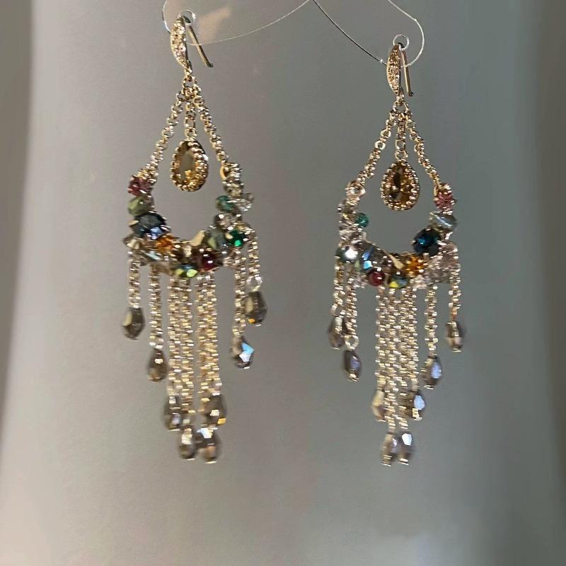 European and American Exaggerated Heavy-duty Crystal Tassel Earrings for Women, Elegant and Sophisticated Earrings, Trendy New Bestsellers