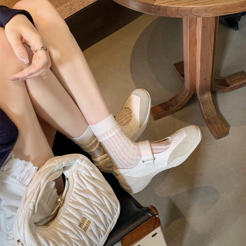 

[Shei Su Yinyin] Mainly comfortable~ Velcro inner heightening function Mary Jane casual shoes women s single shoes 35 білий