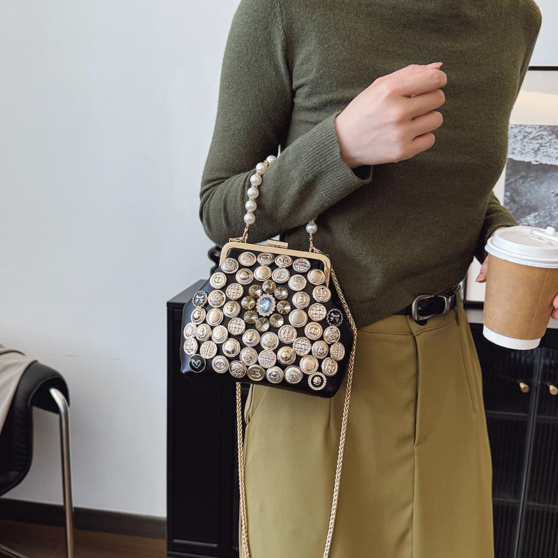 Women's Bag DIY Button Handbag 2025 New European and American Fashion Niche Pearl Messenger Shell Bag