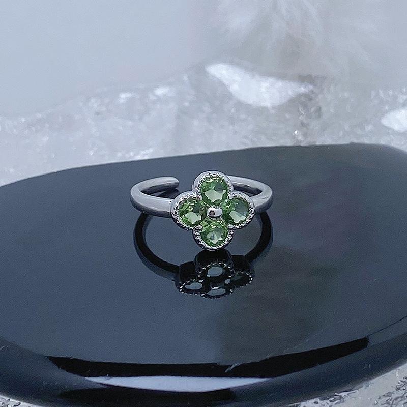 Kleiner Frischer Sommer Kühlendes Gefühl Grüner Emaille Tropfendes Öl Schmetterling Blume Öffnender Ring Nische Leichter Luxus High-End Ring
