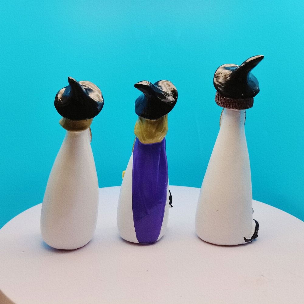 Exquisite Halloween Witch Figurines Cartoon Witch Ghost Ornaments Resin Witch Statue Desktop