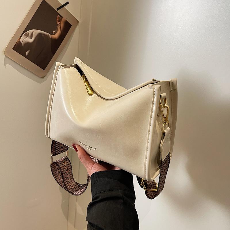 

Женская сумка Городская простая сумка через плечо Женская сумка-мессенджер Большая вместительная сумка через плечо