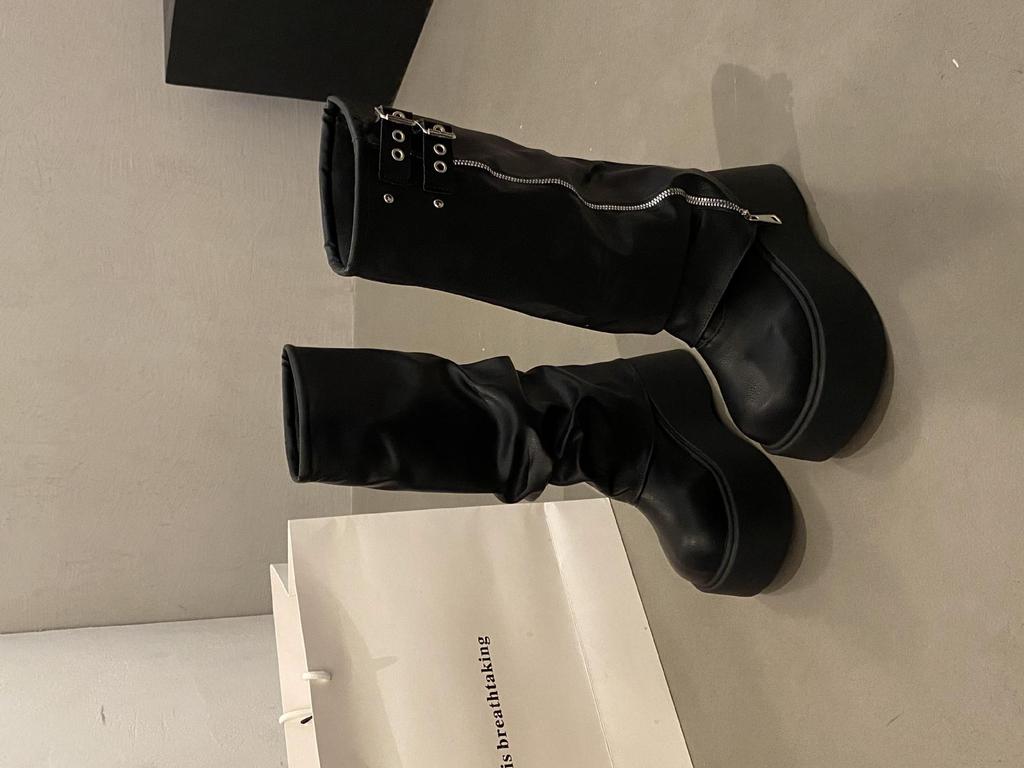 Thick-soled Martin Boots for Women's 2025 Autumn and Winter New British Style Round Head Short Boots for Small People with High Folds and Trouse