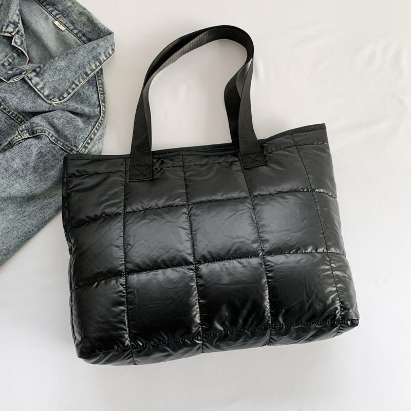 Black And Silver Korean Style Trendy Shoulder Bag Vintage Handbag For Women With Spacious Capacity