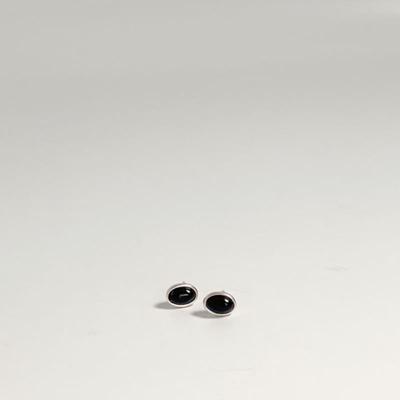 Objet213 Classic Oval Stud Earrings