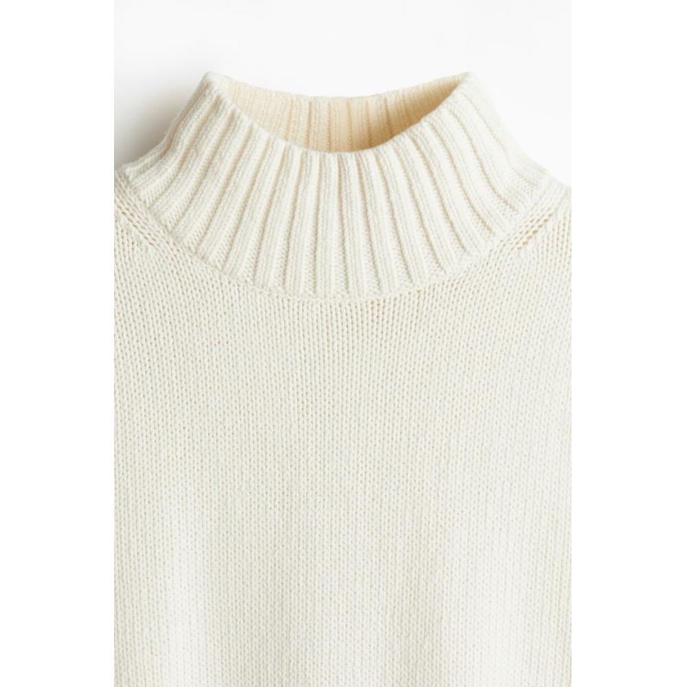 H M Regular Fit Turtleneck Sweater creaM
