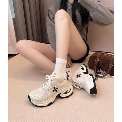 Damen Leder-Dad-Schuhe Frühling 2025 neue Damenschuhe modische und atmungsaktive Doppel-Mesh-Plateau-Low-Top-Farbblock-Sportschuhe