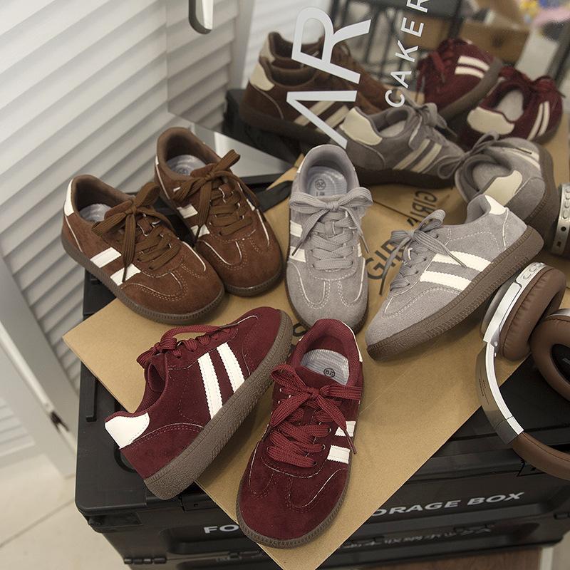 Girls Casual Sports Shoes 2025 Spring and Autumn New Children's Fashion Moral Training Shoes Boys Soft-soled Forrest Gump Board Shoes Single Shoes