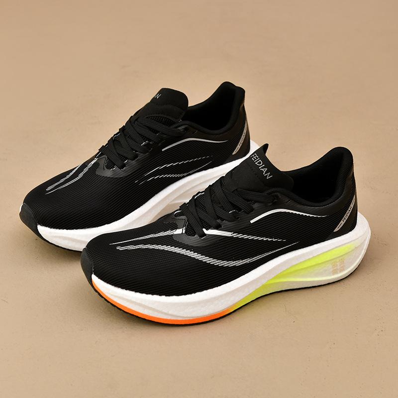 

Comfortable soft-soled wear-resistant sports and leisure shoes Feidian 5C running shoes men s professional racing shock-absorbing carbon board run 45
