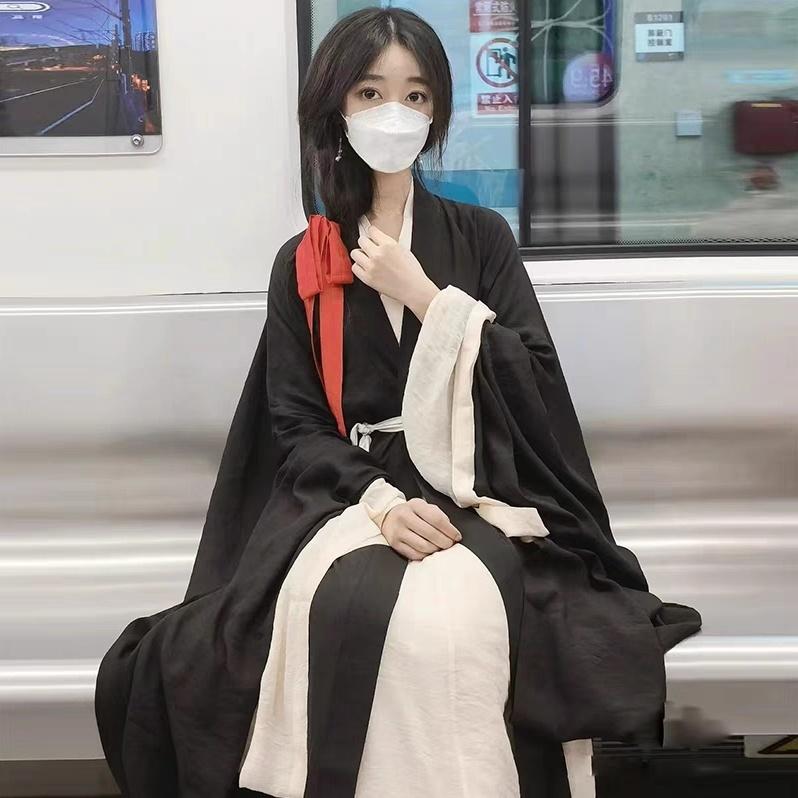 

Ежедневный костюм Hanfu с длинными рукавами в китайском стиле династий Вэй и Цзинь