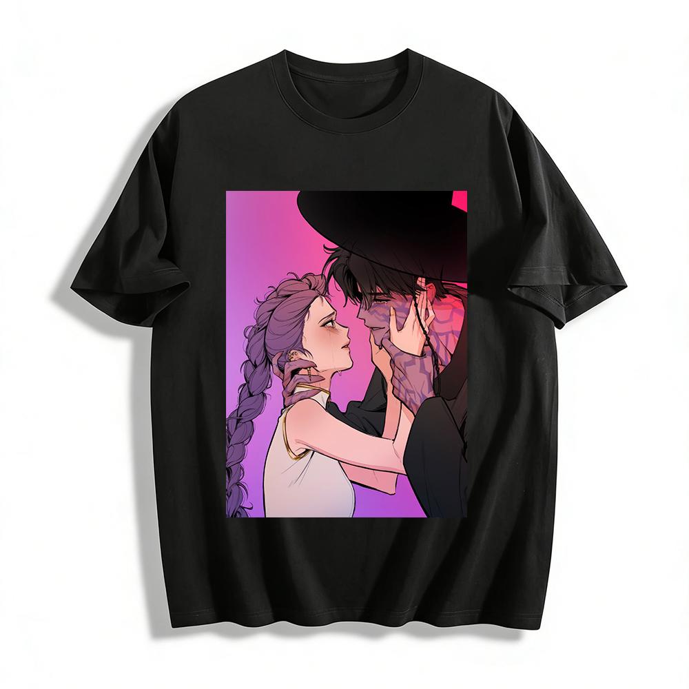 

Heartbroken Vibe Purple-haired Girl & Dark Pattern Lover Print Top Anime Style Niche Design T-shirt Pure cotton T-shirt 6XL
