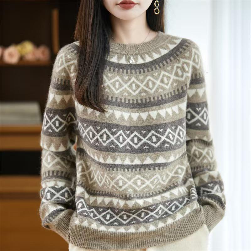 Women's Loose Fit Round Neck Wool Sweater – Lightweight, Comfy & Versatile for Spring and Autumn