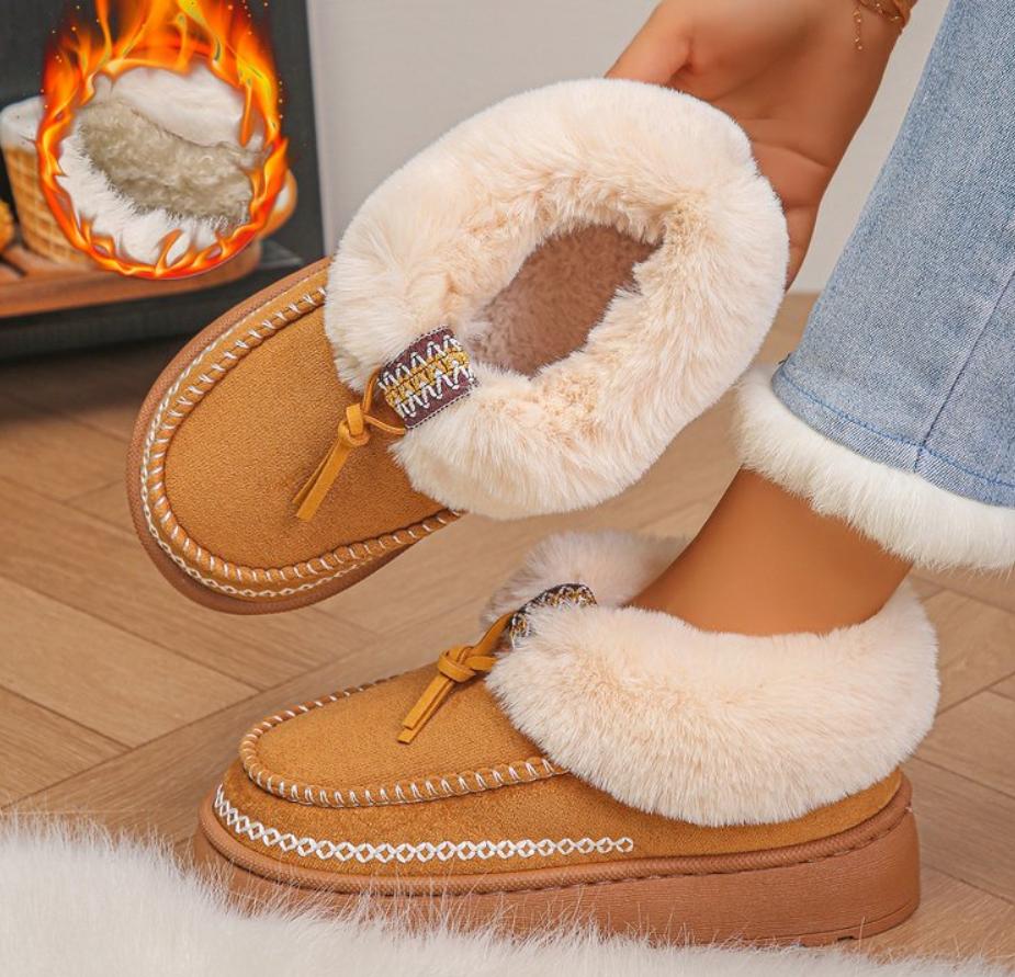 Fashion Winter Thick Fur Shoes Women Fringe Clogs Platform Tassel New SNOW Shoes Fur Shearling Snow Boots Retro Women's Shoes Platform