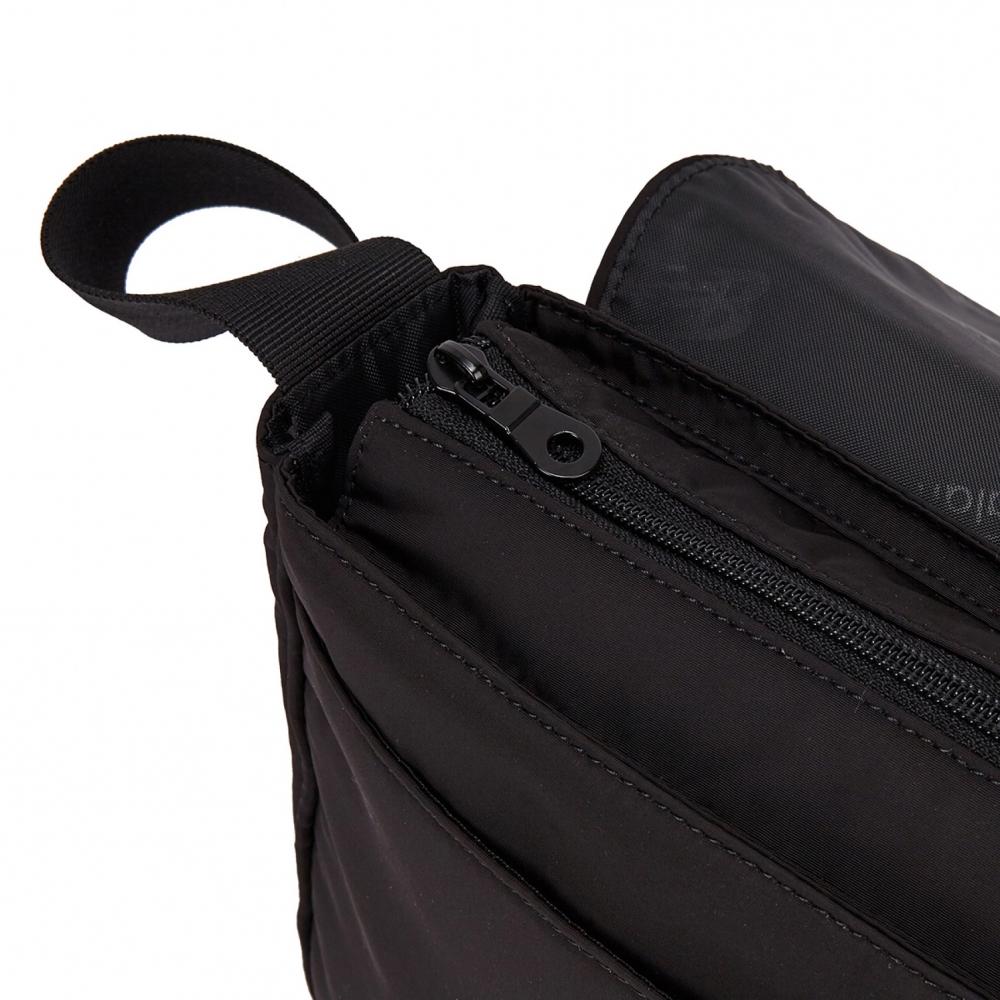 New Balance Padded Cross Bag Black