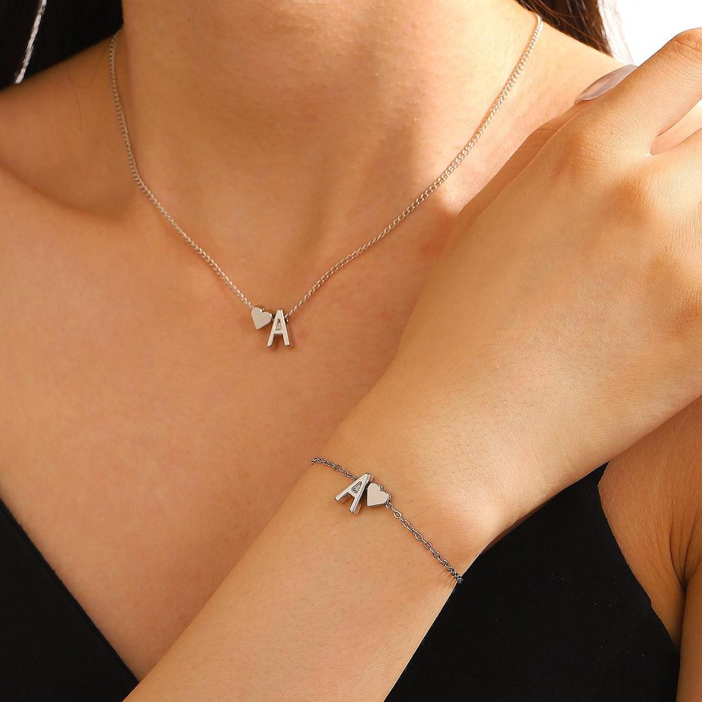 Retro Metal Heart 'M' Necklace & Bracelet Set for Women - European & American Letter Jewelry