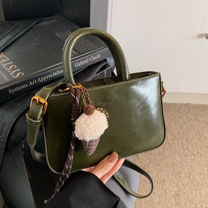 

2024 Winter Retro Women s Solid Color Shoulder Bag - Chic Small Square Bag for Handheld or Crossbody Use. Without Pendant кавовий